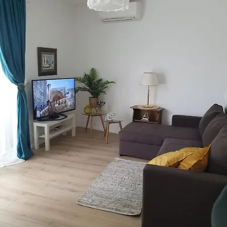 Apartment Blue Dream